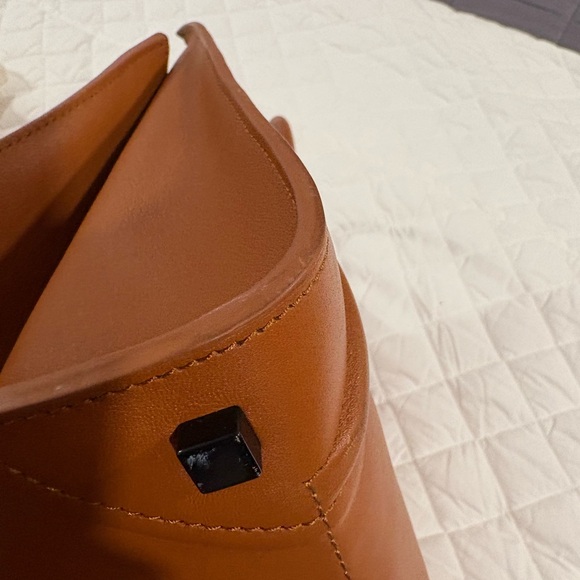 Celine Phantom Caramel Leather Tote - Picture 3 of 12